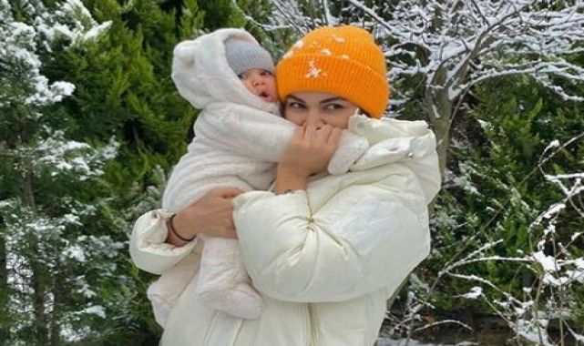 Şilan Makal'ın oğlu karla tanıştı