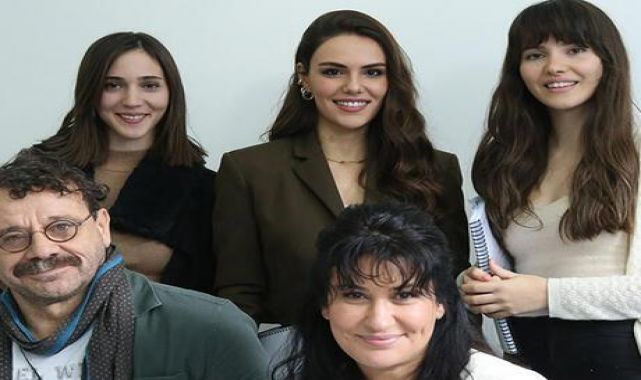 'Üç Kız Kardeş'in oyuncuları okuma provasında buluştu