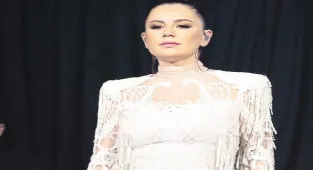 Açılış Çeşme’de