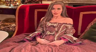 Bensu Soral tarzıyla tam not aldı