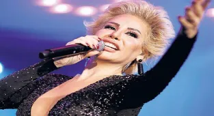 Beş dilde konser