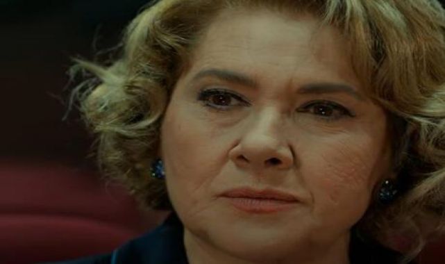 Bir Zamanlar Çukurova Lütfiye kim? Lütfiye'yi oynayan Hülya Darcan kaç yaşında, nereli?