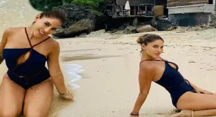 Çocuklarını alıp Bali'ye yerleşen Irmak Ünal'dan plaj pozları