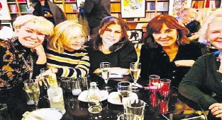 Dostlar bir arada