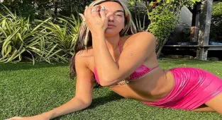 Dua Lipa'ya ayrılık yaradı! Hayranlarından tam not aldı