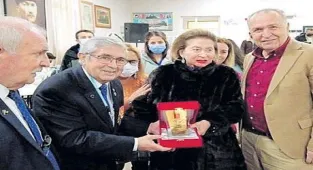 Duygulandıran tören