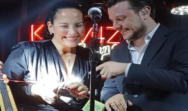 Ekin Uzunlar kemençesiyle söz kesti