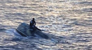 Florida'da Tekne Alabora Oldu: 39 Kişi Kayıp