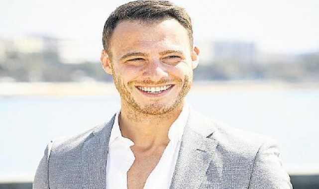 ‘Garsonluk yaptım’