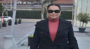 Hülya Avşar alışveriş yaparak stres attı