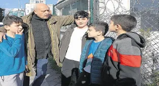 Kentin arka sokaklarına giriyor