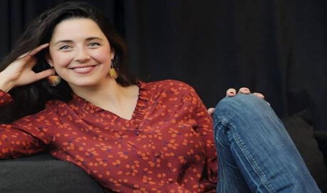 Melis Birkan 'Kırmızı Oda'da
