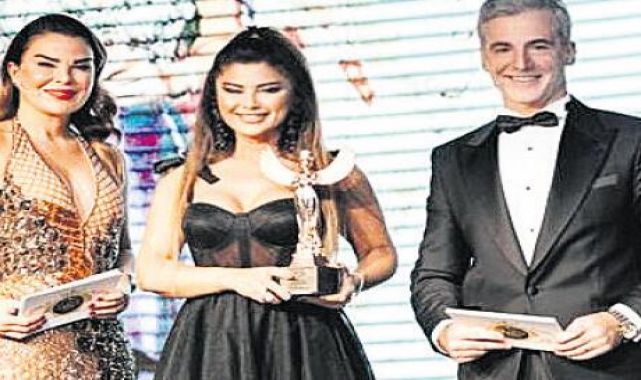 ‘Ödüllerimi hak ettim’