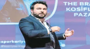 Öğrencilerle bir araya geldi