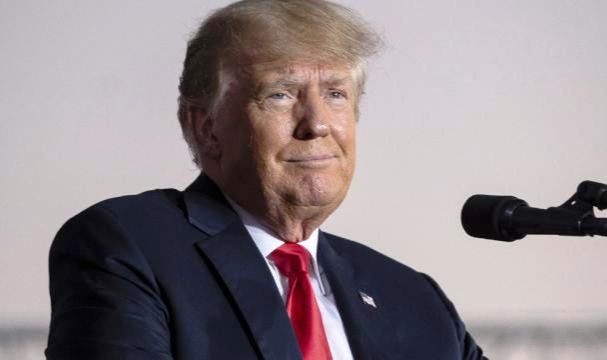 Trump'tan Twitter ve Facebook'a 'sefil yaşam' Benzetmesi