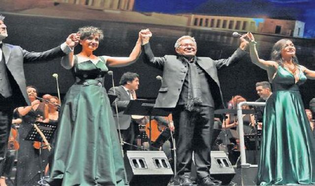 3 Mart’ta sahnede