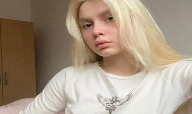 Aleyna Tilki'den Londra'da sabah pozu