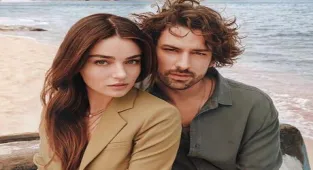 Ayça Ayşin Turan ve Alp Navruz'dan yeni poz