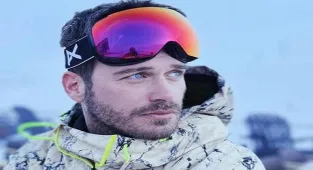 Baba olmaya hazırlanan Kıvanç Tatlıtuğ’dan yeni poz