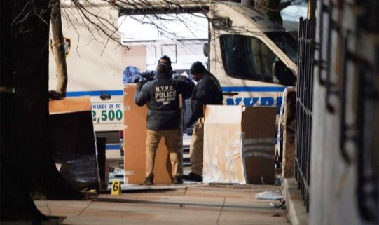 Bronx'ta Kontenyır İçinde Ceset Bulundu