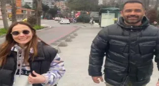 Burçin Terzioğlu-Umut Duygu çifti sahil turunda