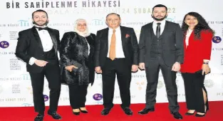 Gösterimde bir arada