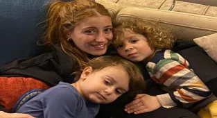 Hazal Kaya'dan yeni fotoğraf: Hem ana hem hala