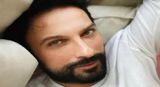 Koronavirüsü yenen Tarkan'dan hemşire önlemi