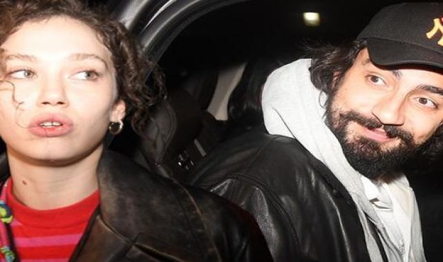 Melisa Şenolsun ve Umut Evirgen pişti oldu!