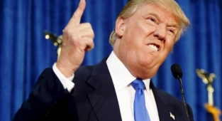  Trump:"aptal bir ülkeyiz"