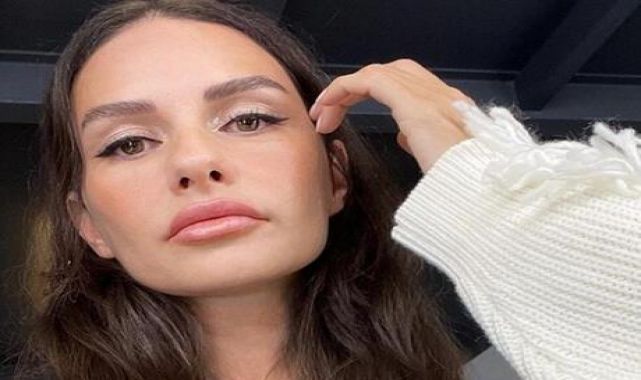 Yasemin Özilhan spor salonundan paylaştı: Bana bir gülme geldi
