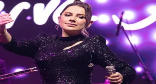 'Bu gece eski sevgiliye mesaj atmayı serbest bırakıyorum'