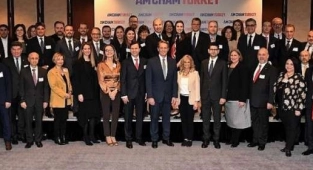Büyükelçi Flake, AmCham Türkiye Genel Kurul’unda Konuştu