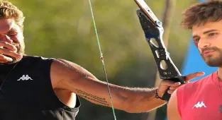 Haberler: Survivor All Star'da Batuhan Karacakaya ve Mert Öcal'ın 'ok' tartışması