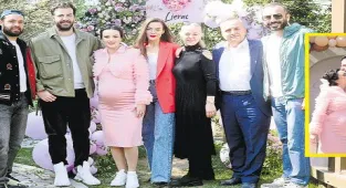 Hande Soral’dan baby shower