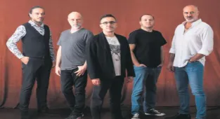 İlk albüm plak oldu