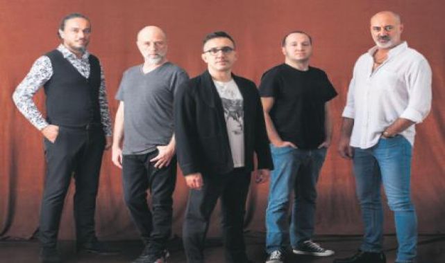 İlk albüm plak oldu