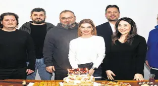 İlk kez tiyatroda