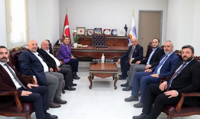 Kocaeli İzmit'te Başkan Hürriyet'ten KESOB'a ziyaret