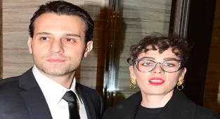 Oyuncu Demet Evgar bebek bekliyor