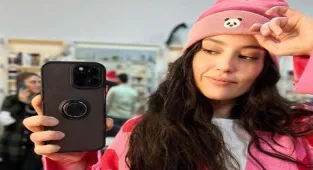 Pelin Akil'den yeni pozlar