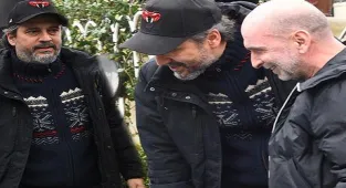 Timuçin Esen'in anlamsız tavırları! 'Bu adama ne olmuş?'