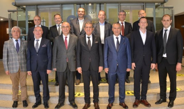 Ege Kuru Meyve İhracatçıları yeni döneme 'Işık' yaktı