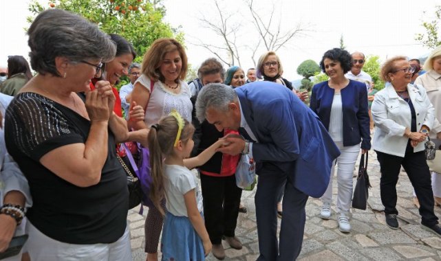 İzmir Güzelbahçe Belediyesi'nde erken bayramlaşma