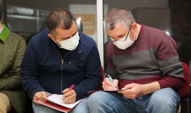 İzmir'de Gaziemir'in süper babaları