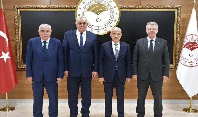 Kayserili pancarcılardan Vahit Kirişçi'ye ziyaret