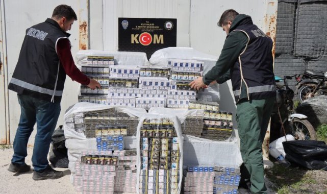 Kilis'te bir araçta 7 bin 500 paket gümrük kaçağı sigara ele geçirildi