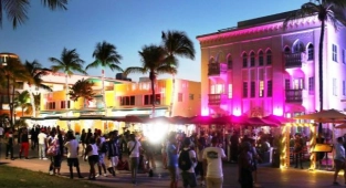 Miami’de OHAL ve Sokağa Çıkma Yasağı