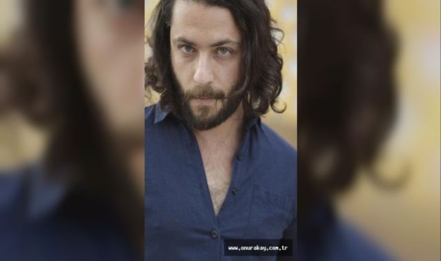 Oyuncu Koray Erkök İspanya'da Tiyatro yapacak