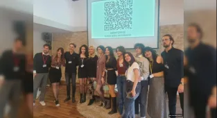 Özlem Savaş Üniversiteli Öğrencilerle bir araya geldi